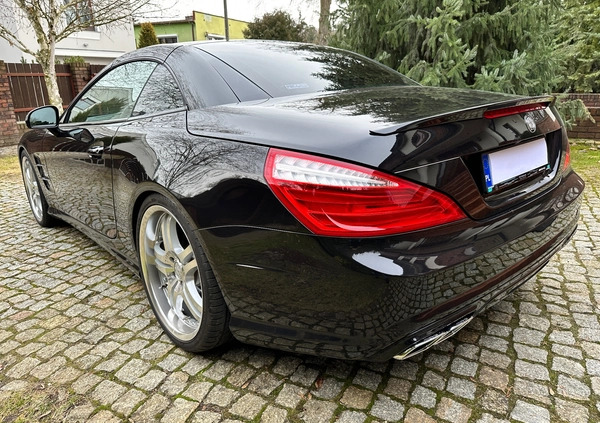 Mercedes-Benz SL cena 225000 przebieg: 46000, rok produkcji 2013 z Poznań małe 742